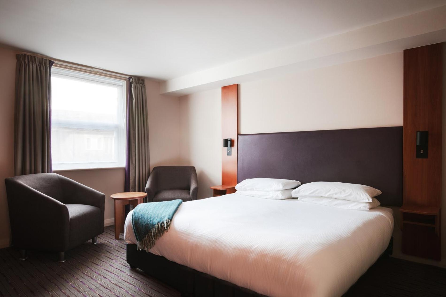 The Highwayman Hotel เชสเตอร์ฟิลด์ ภายนอก รูปภาพ